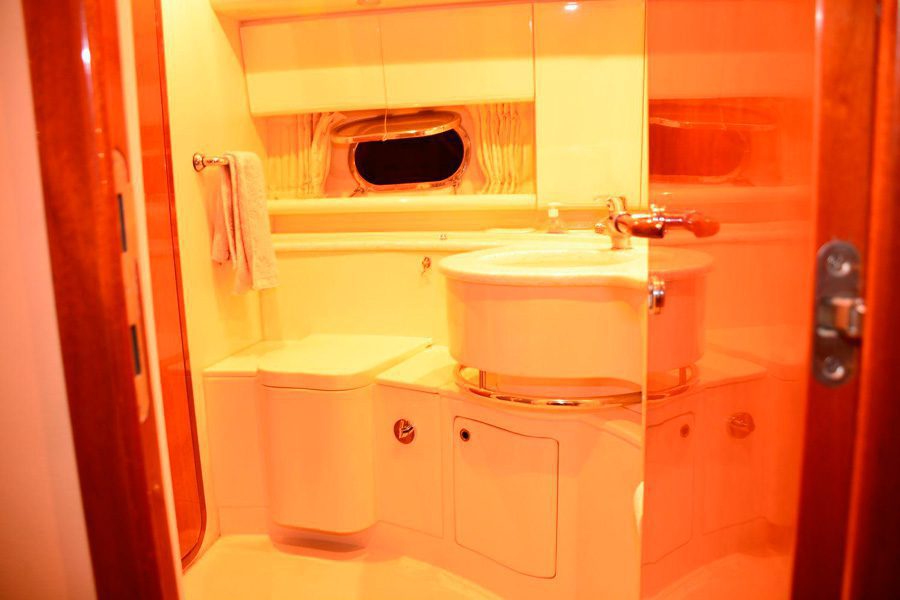 Alanya Yacht Rental 20m Ferretti 620